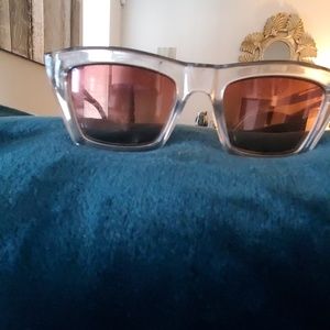 Kendall and Kylie sunglasses